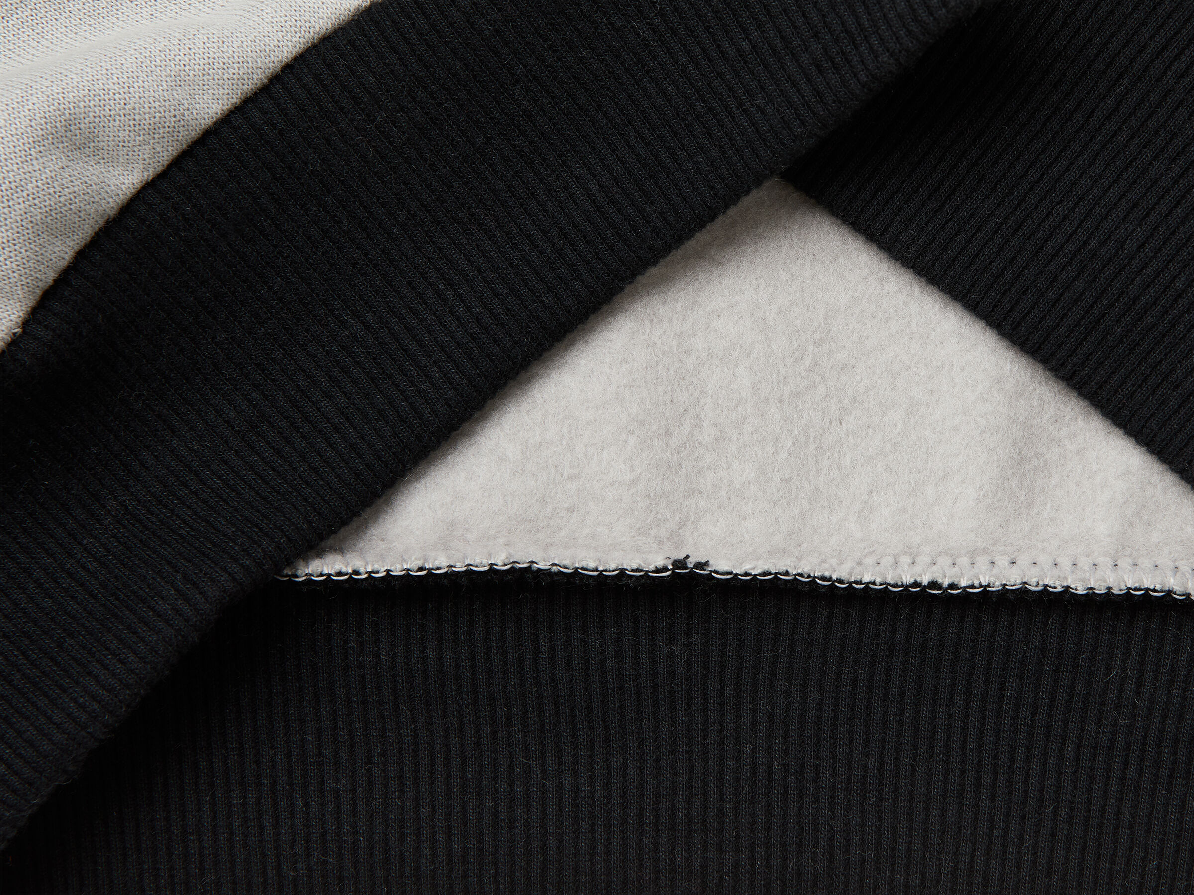 SWEATER L/S Niño image number 3